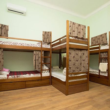 Centro Комнаты И Аппартаменты Hostel Odessa Buitenkant foto
