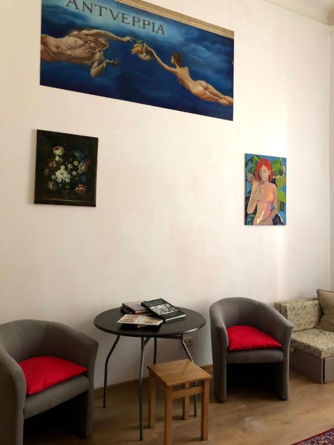Centro Комнаты И Аппартаменты Hostel Odessa Buitenkant foto