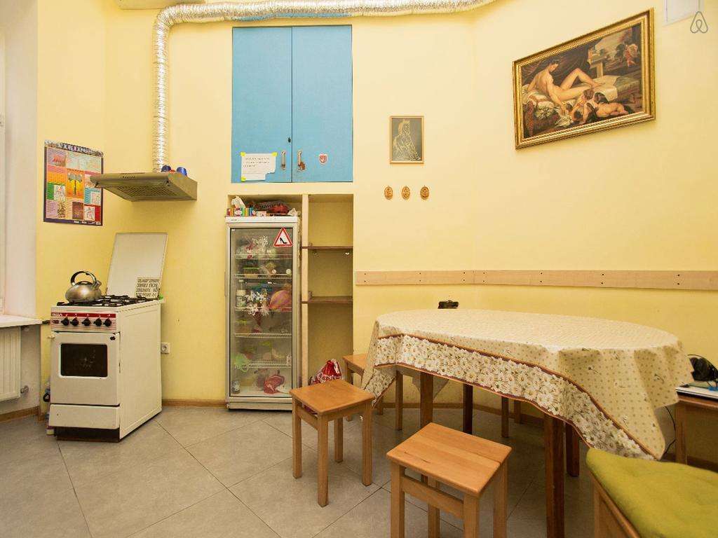 Centro Комнаты И Аппартаменты Hostel Odessa Buitenkant foto